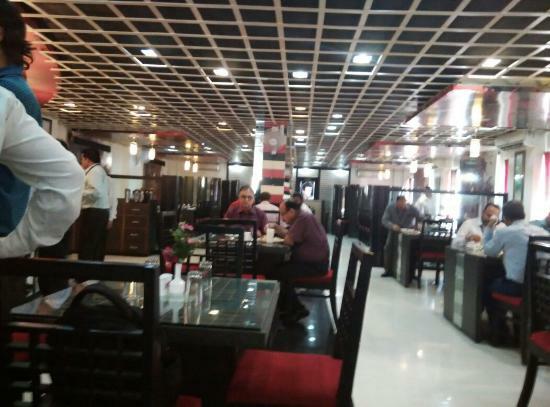 Hotel Raghu Mahal Restaurant